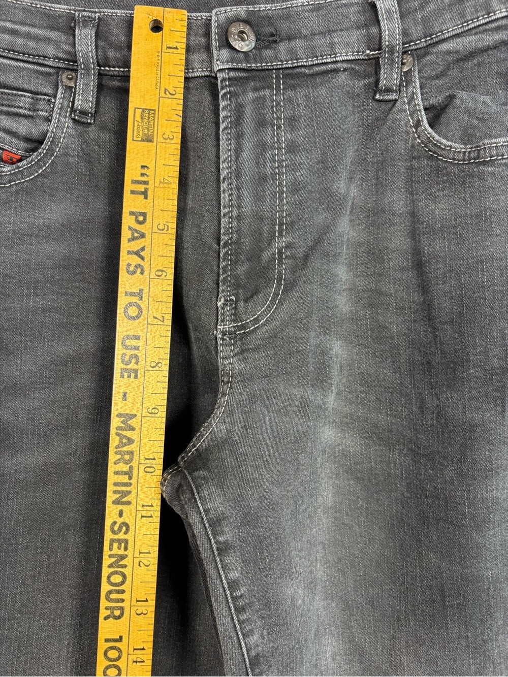 Diesel Women's Edgy Straight-Leg Jeans in Washed Black Size 28 - Picture 4 of 10